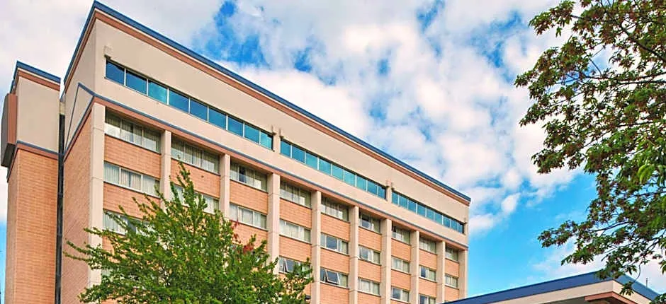 Comfort Inn & Suites Downtown Tacoma
