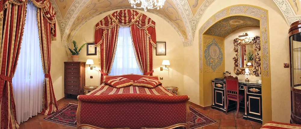 Alchymist Nosticova Palace