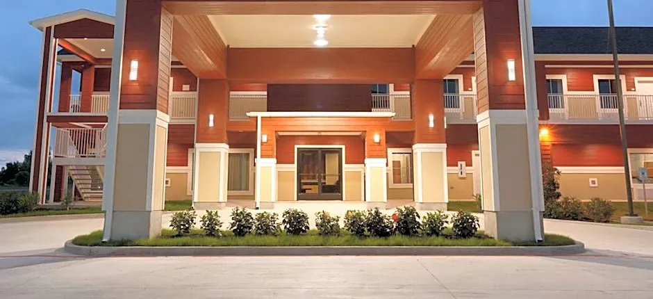 Super 8 by Wyndham Carrizo Springs