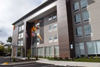 La Quinta Inn & Suites by Wyndham Manassas Va-Dulles Airport