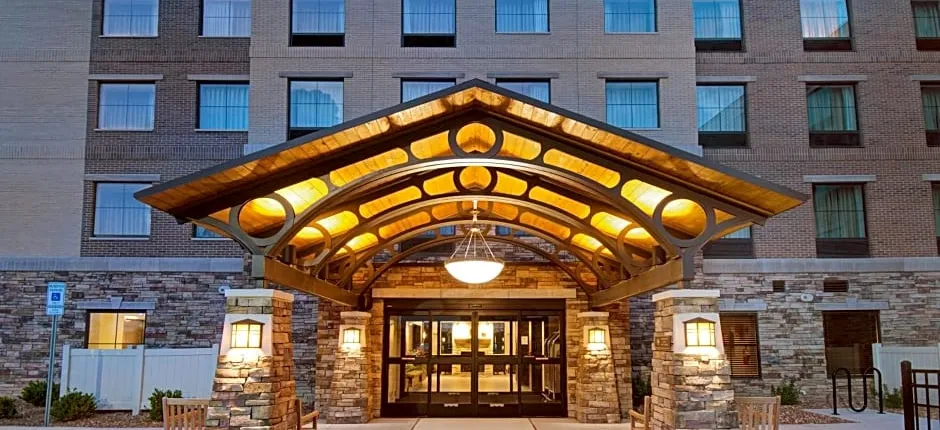 Staybridge Suites Sterling Heights - Detroit Area By IHG
