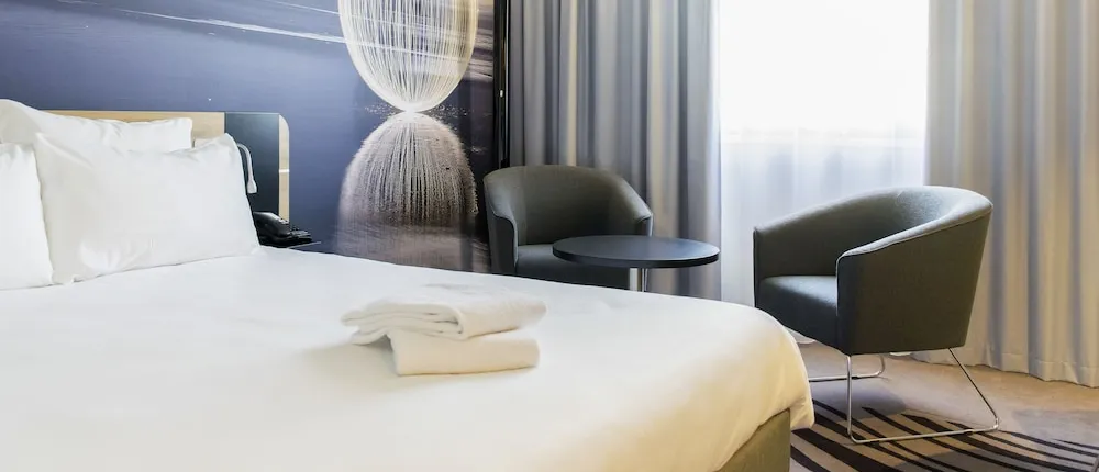 NOVOTEL LIMOGES LE LAC
