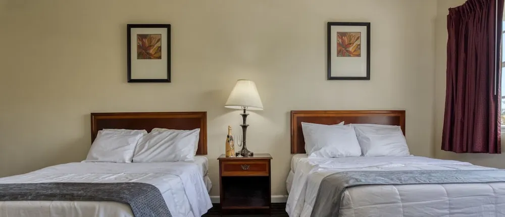 OYO Hotel Pompano Beach