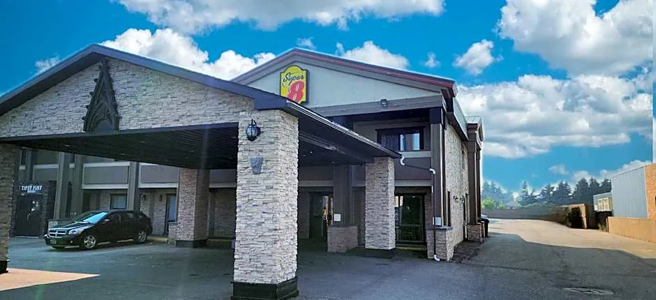 Super 8 North Red Deer