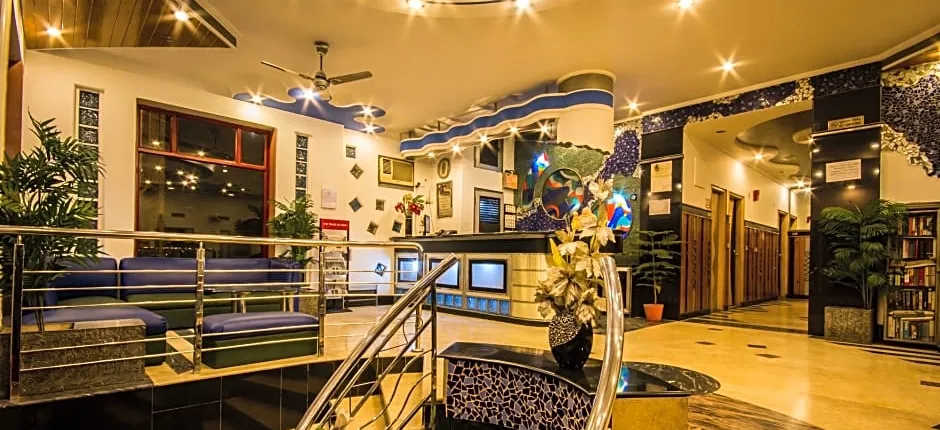 The Sun Court Hotel Yatri