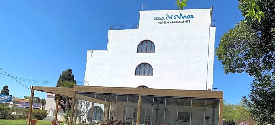 Casa Del Mar Hotel & Apartaments