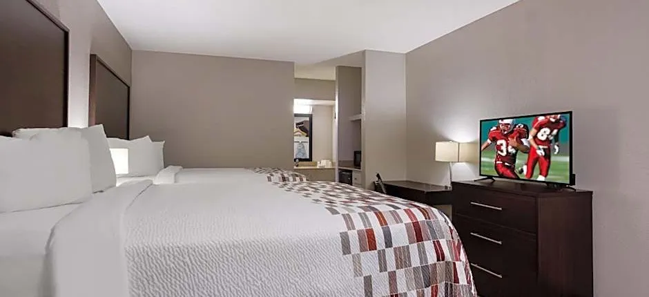 Red Roof Inn & Suites Statesboro - University