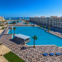 Albatros White Beach