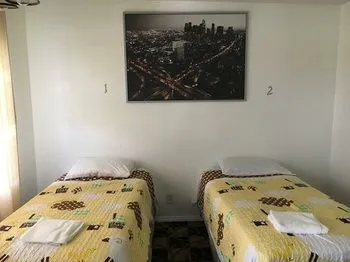 Los Angeles Backpackers Paradise Hostel