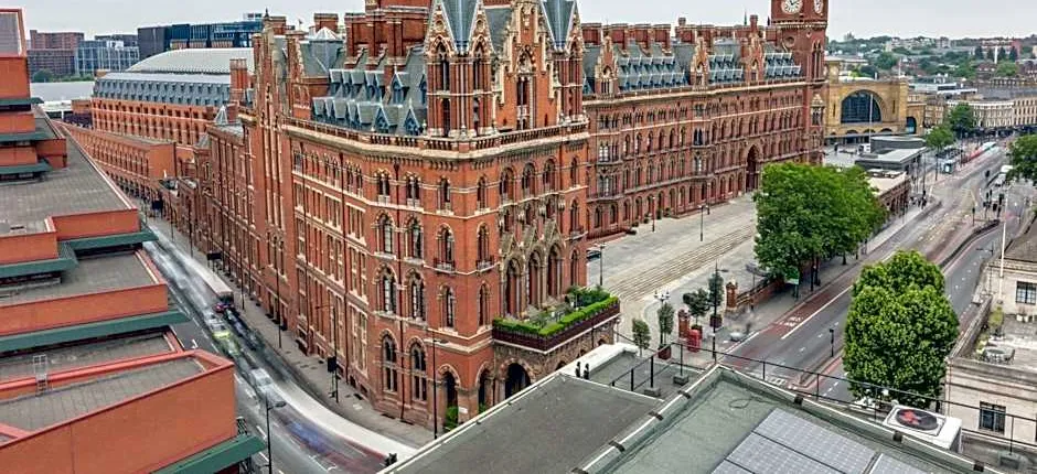 St. Pancras Renaissance by Marriott Hotel London