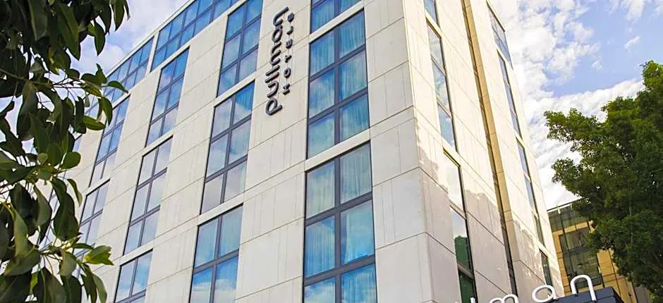 Pullman Sydney Airport