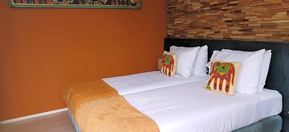 East Meets West Bed and Breakfast