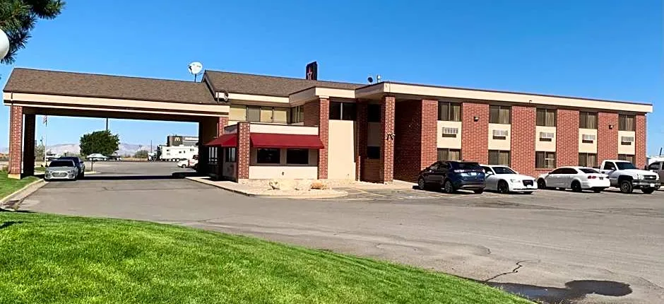 Days Inn by Wyndham Lake Point