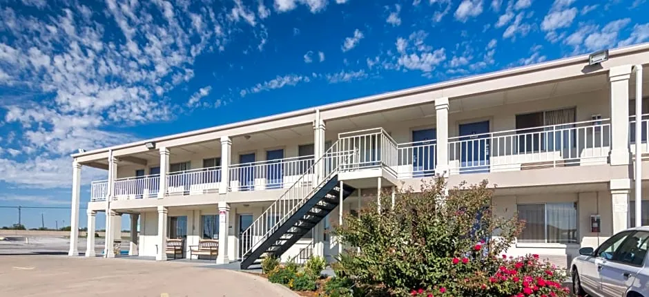 Motel 6-Wichita Falls, TX - North