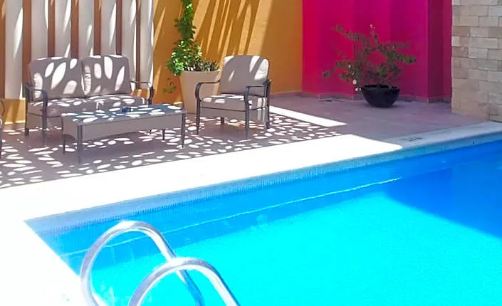 Hotel Plaza Colonial