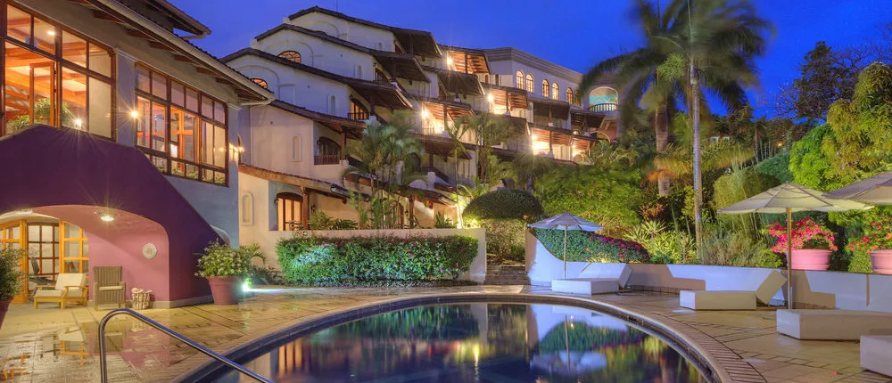 Alta Las Palomas Hotel