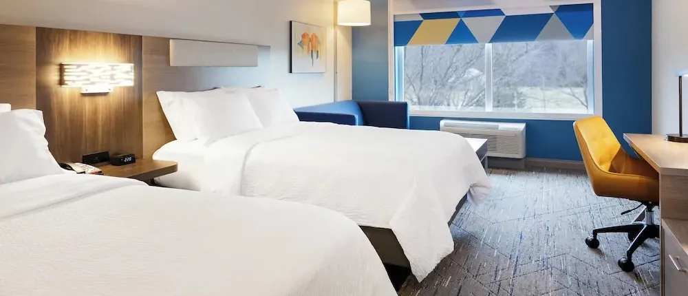 Holiday Inn Express & Suites Stevensville Benton Harbor by IHG