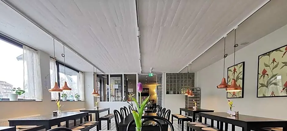 2Home Hotel Gävle