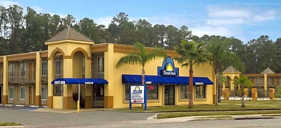 Days Inn by Wyndham Brunswick/St. Simons Area