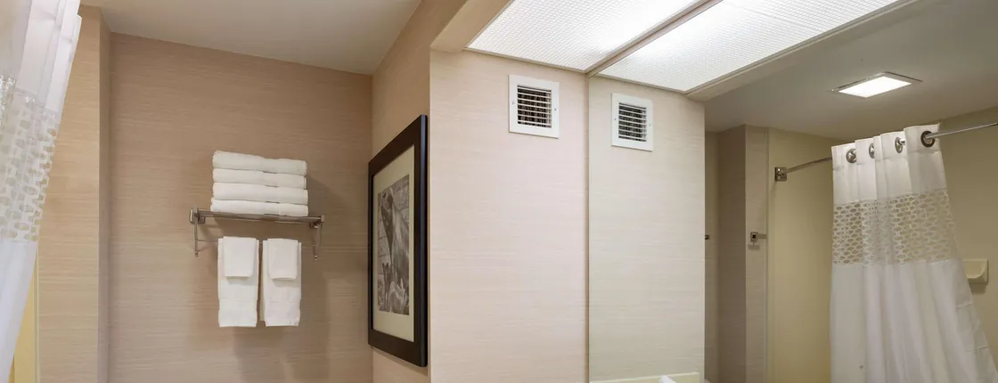 HAMPTON INN AND SUITES STATE COLLEGE AT WILLIAMSBURG