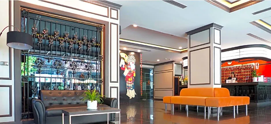 Picnic Hotel Bangkok