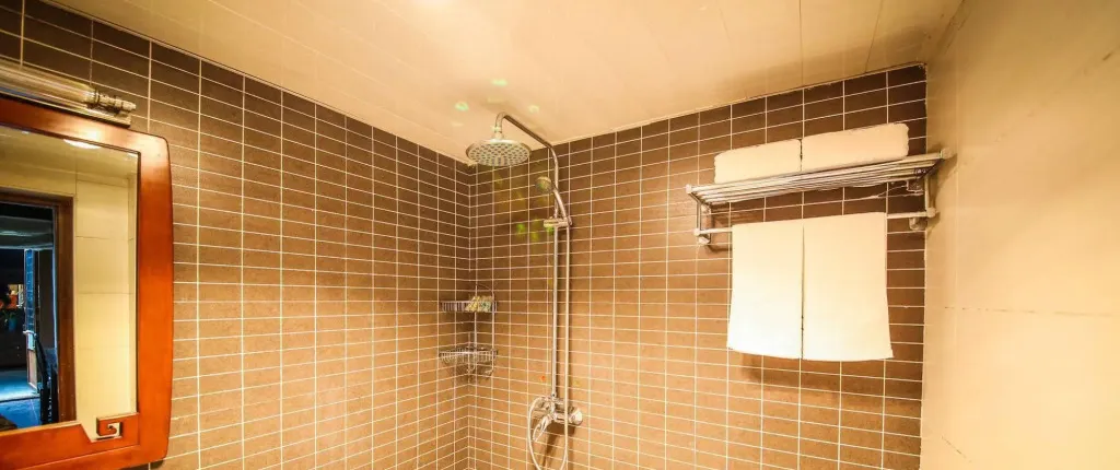 Old Beijing Square Hotel