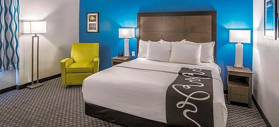 La Quinta Inn & Suites by Wyndham Phoenix Chandler