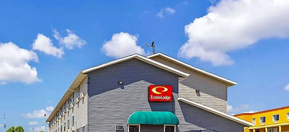 Econo Lodge Akron Copley Northwest