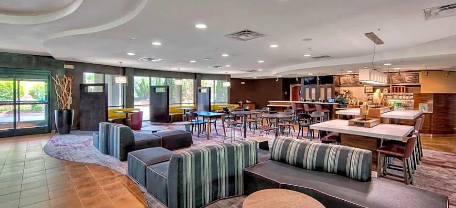 Courtyard by Marriott Memphis Southaven