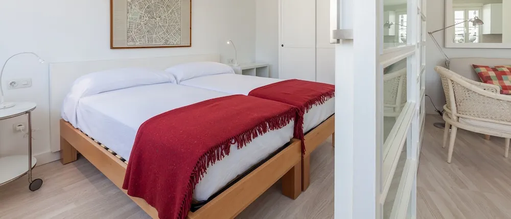 Holi-Rent Ático Santa Marta