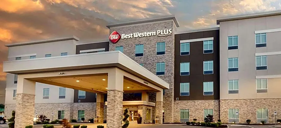 Best Western Plus St. Louis Airport Hotel