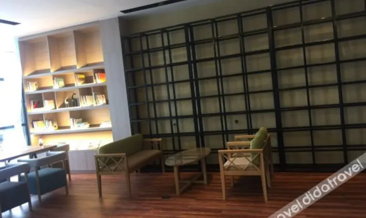 Yueweiman Hotel