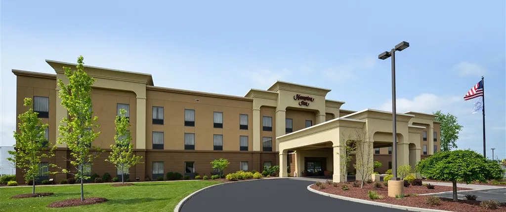 Hampton Inn Utica