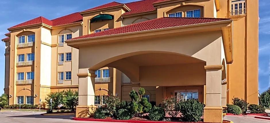 La Quinta Inn & Suites by Wyndham Paris