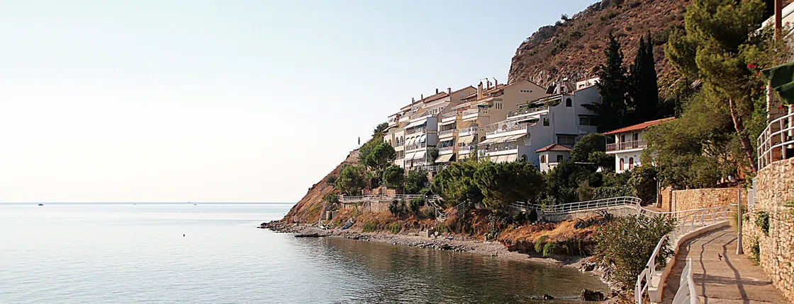 Meli Apartments & Villas