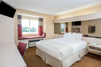 Microtel Inn & Suites by Wyndham Tifton