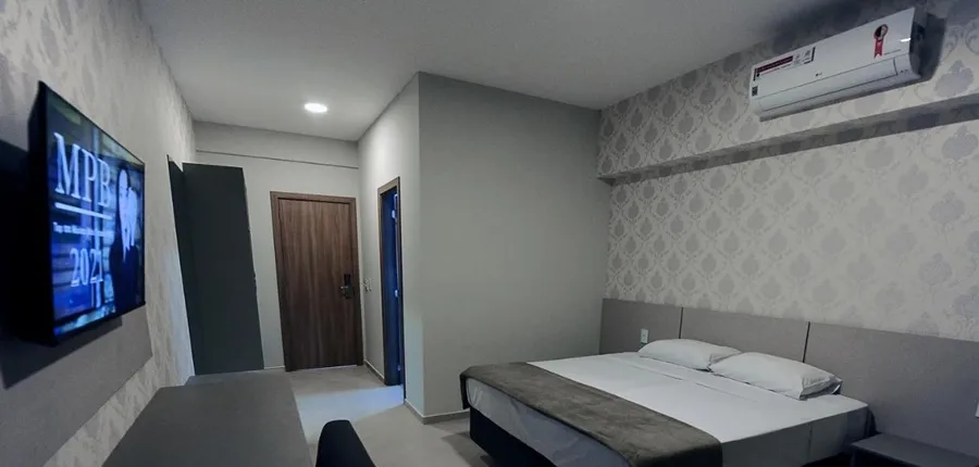 BRISTOL INFINITY HOTEL