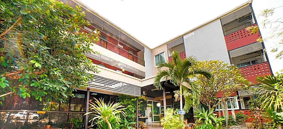 Pakdee House