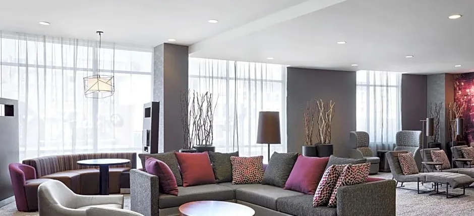 Courtyard by Marriott Newark Downtown