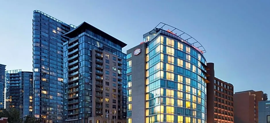 Hampton Inn & Suites, by Hilton - Vancouver Downtown
