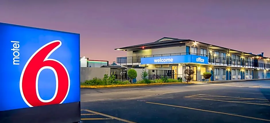 Motel 6 Jonesboro