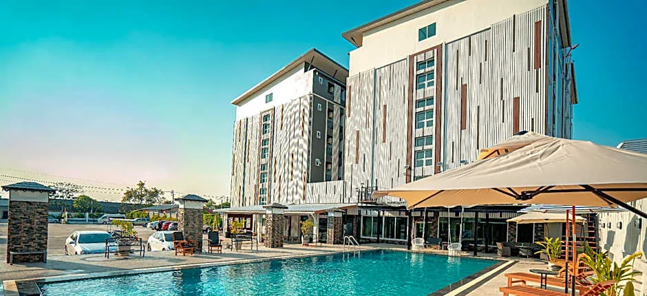 Blue Sky residence airport