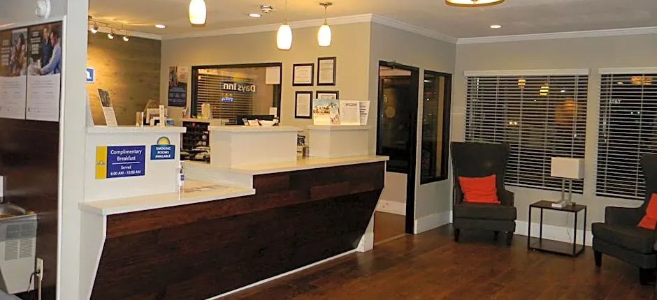 Days Inn by Wyndham Bainbridge