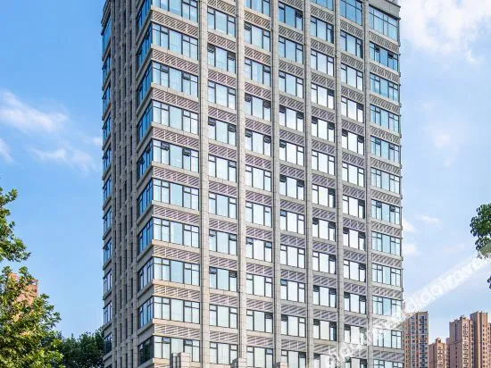 Ramada Qingshan Hotel