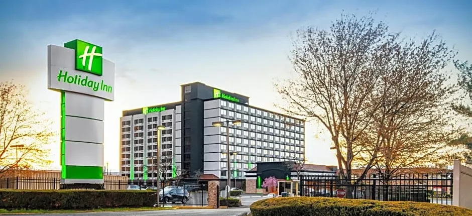 Holiday Inn Newark International Airport
