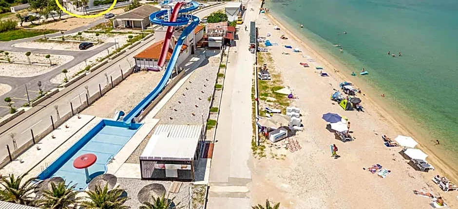 Apartmani Curic beachfront
