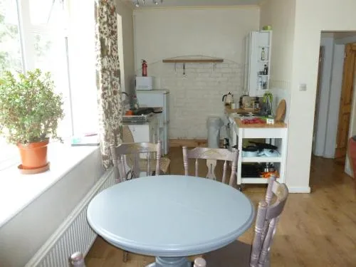 Naburn Station B & B / Hostel