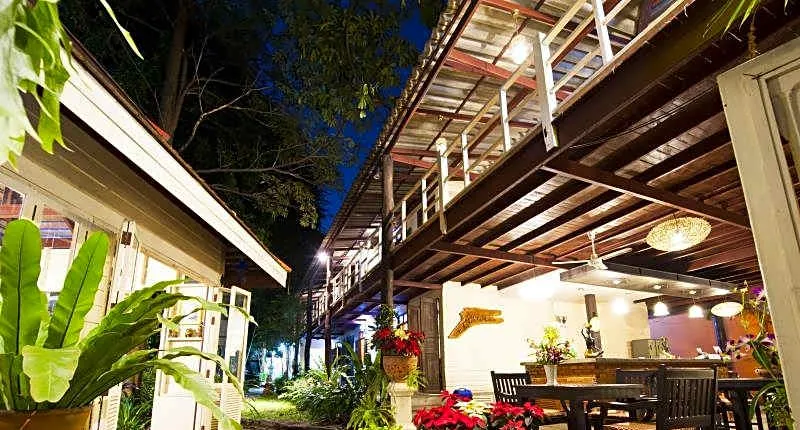 Smile House Boutique