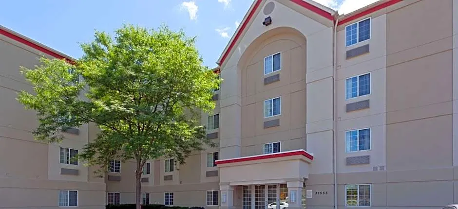 MainStay Suites Detroit Farmington Hills