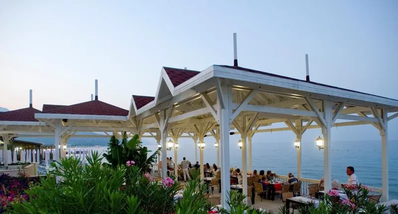 Crystal Flora Beach Resort – All Inclusive